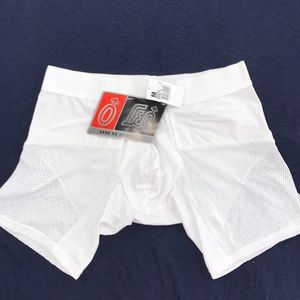 Men’s box brief , size M, white